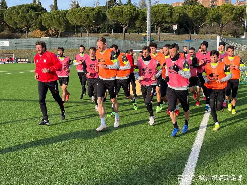 尤文图斯换主教练了吗